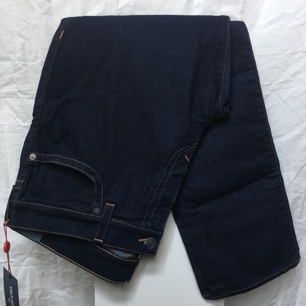 MENS True Religion Jean “Geno” size 42/35